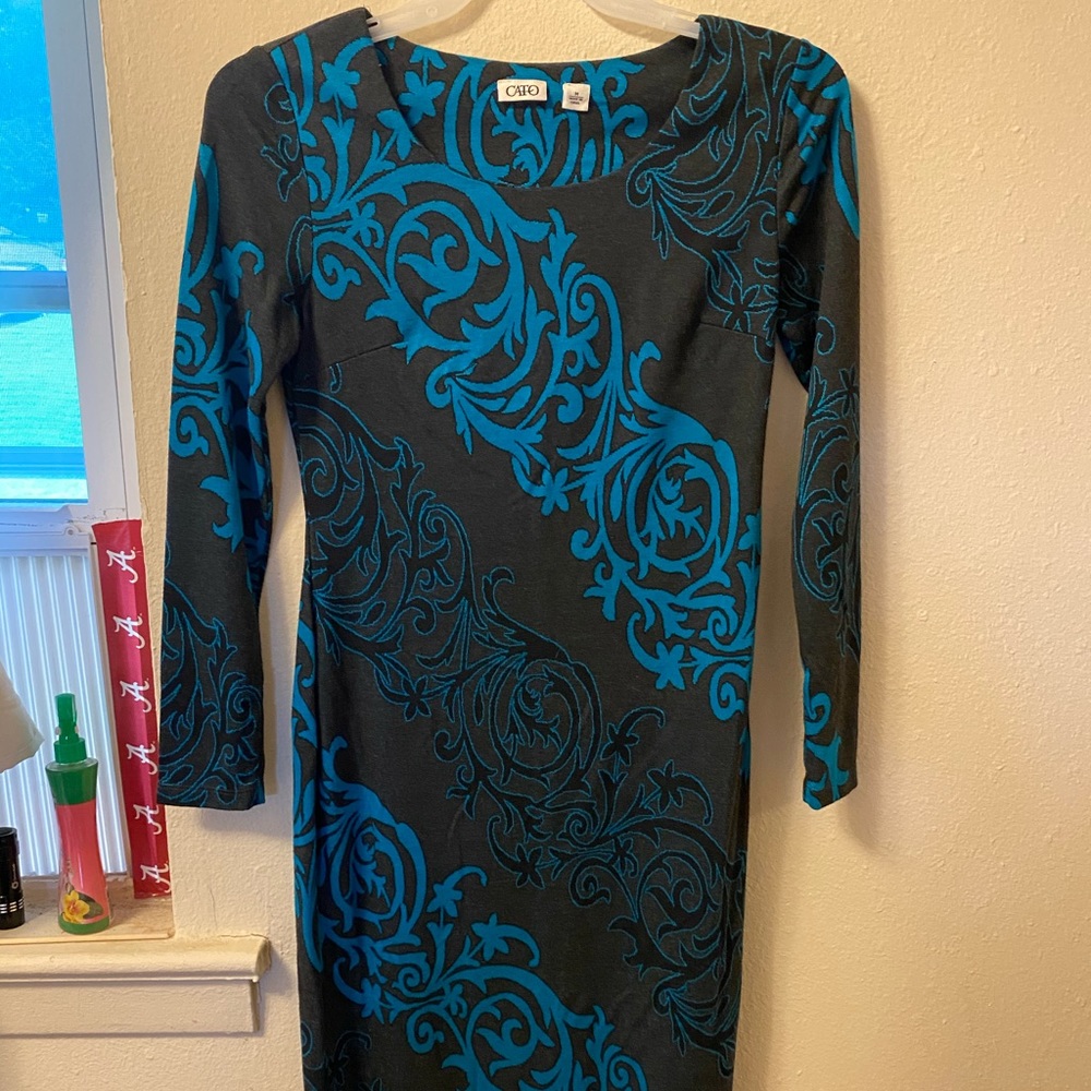 Long sleeve midi dress